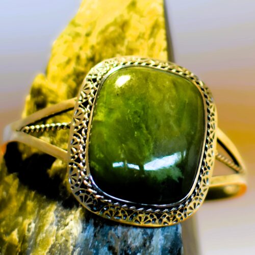 Jade Cuff (a)