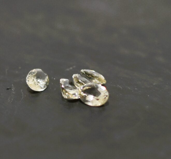Five Oval Sun Stones, 5.49 Carat